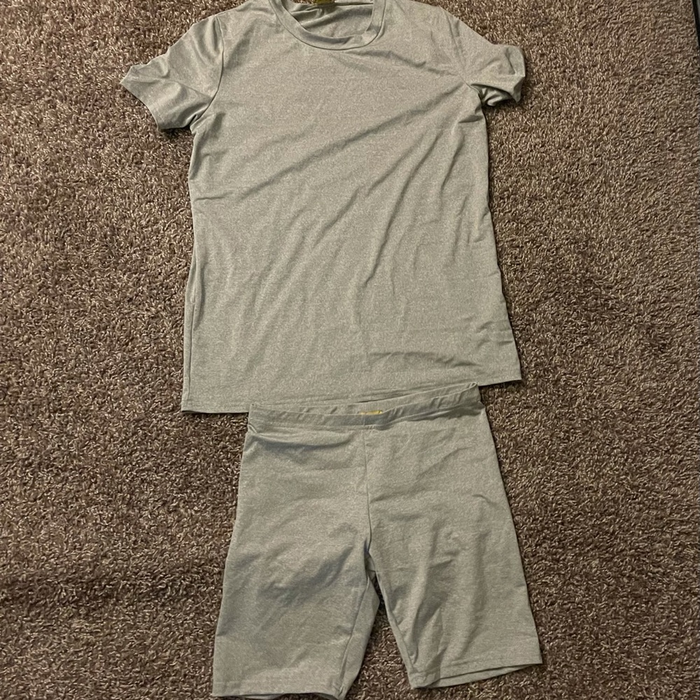 Gray bike short set,